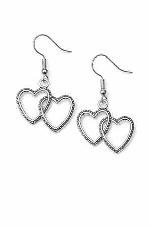 Hjärtörhängen dubbla hjärtan i silverfärg – nickelfria örhängen